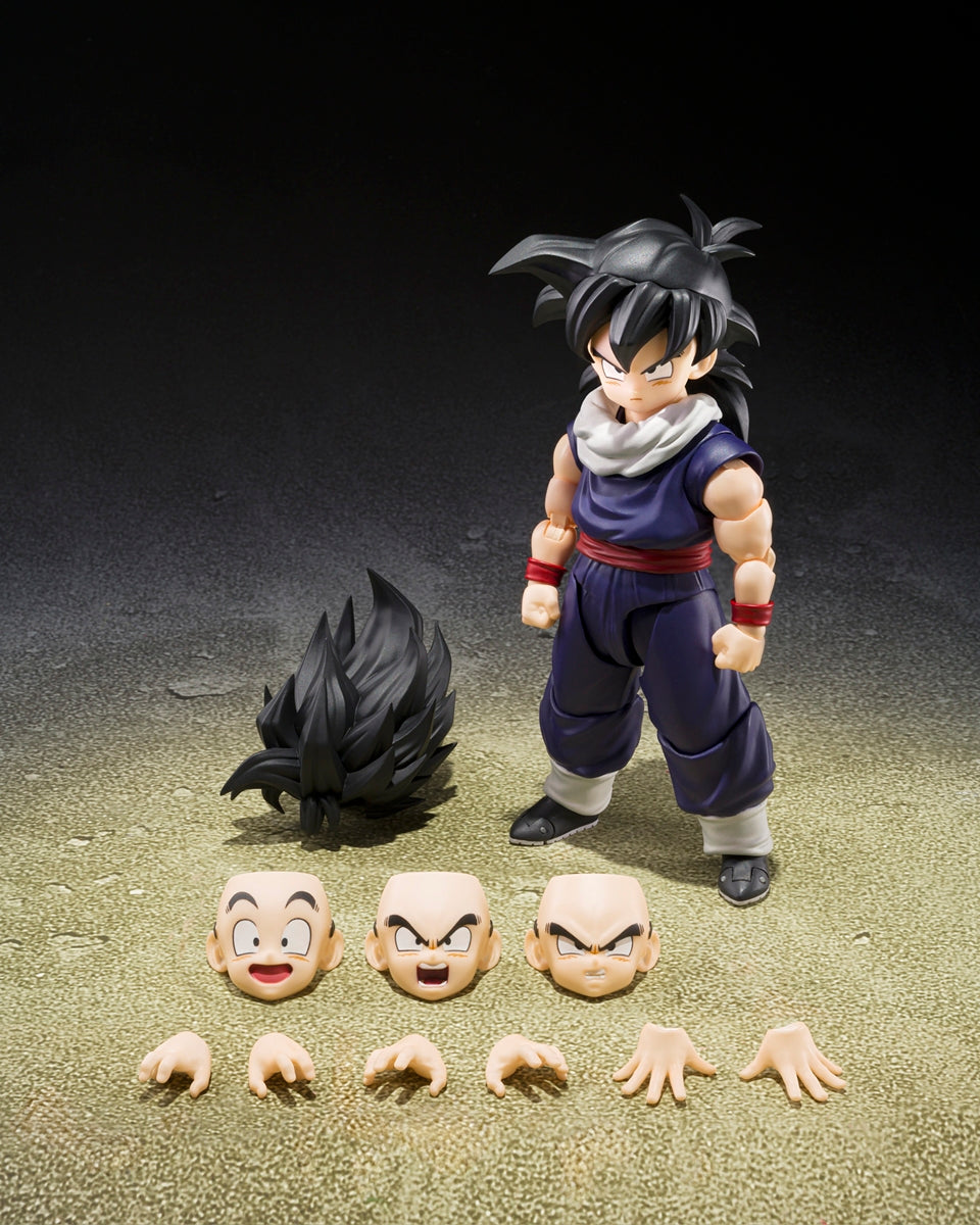 S.H.Figuarts Son Gohan (Z-Fighters) Limited Edition with Z-Fighters Group Base Ver. A