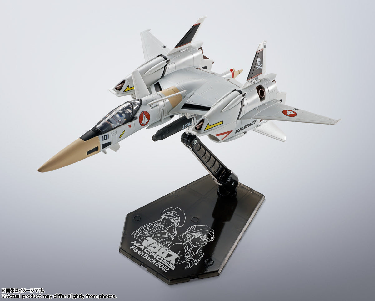 Hi-Metal R VF-4 Lightning III -Flash Back 2012-